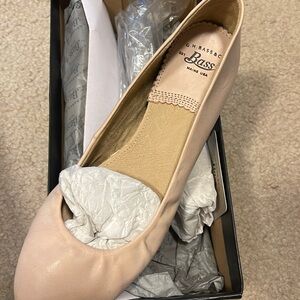 GH Bass & Co Felicity Blushpink Leather Flats